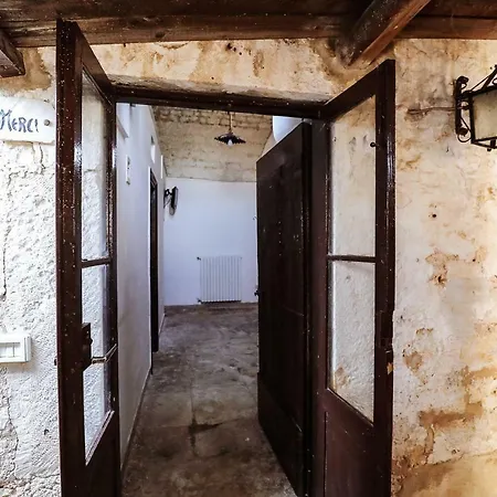 Masseria Lo Spagnulo *